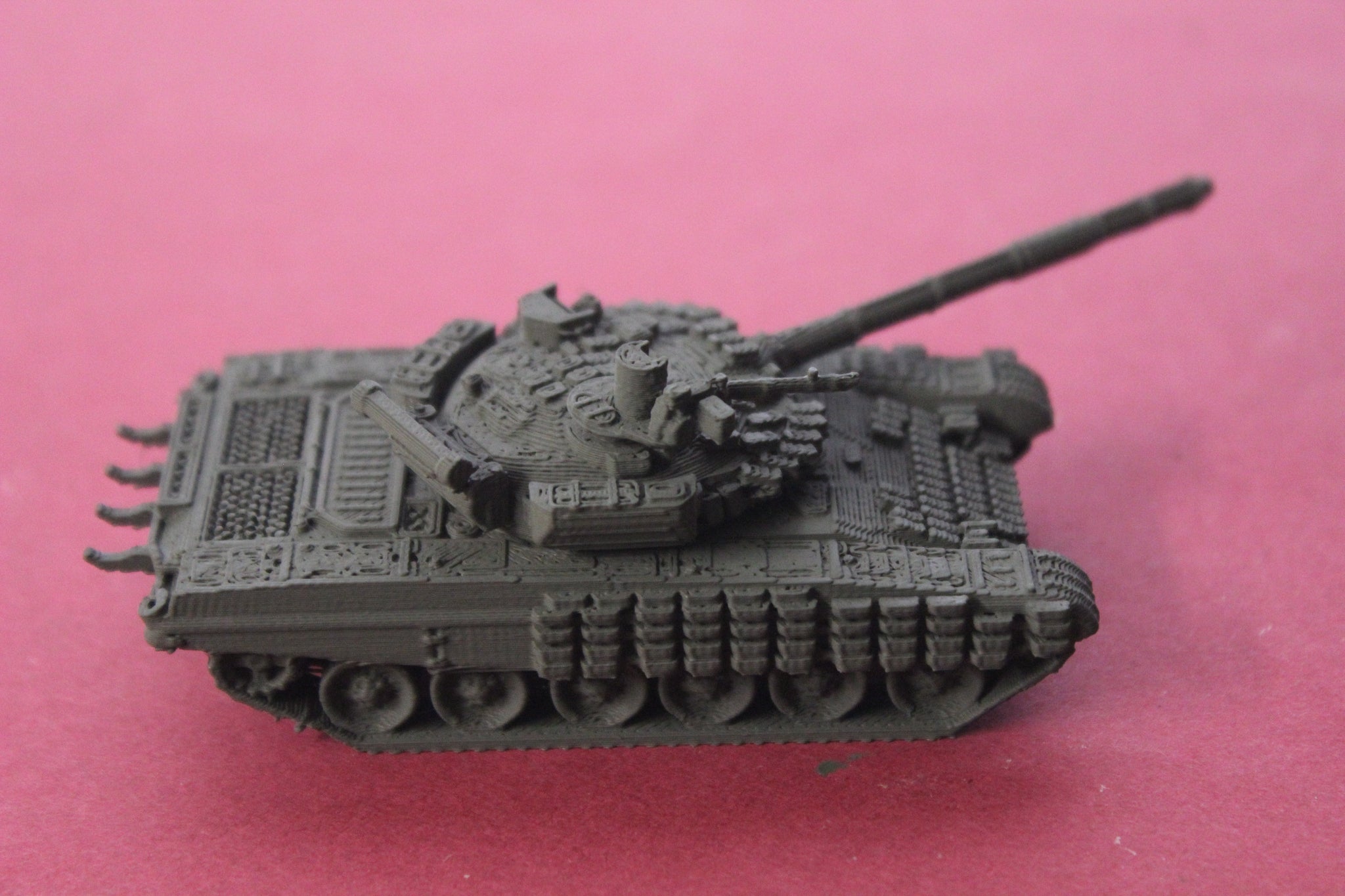 Produktbild von T-72AV Ukraine Main Battle Tank - Amusing Hobby 35A063