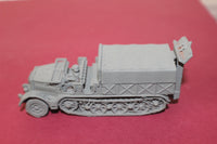 1-87TH SCALE 3D PRINTED WW II GERMAN SD.KFZ 9 FAMO OPEN CAB, COVERD BOX WITH SPADE