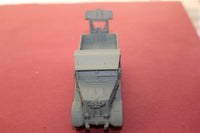 1-72ND SCALE 3D PRINTED WW II GERMAN SD.KFZ 9 FAMO CLOSED CAB, OPEN BOX WITH SPADE