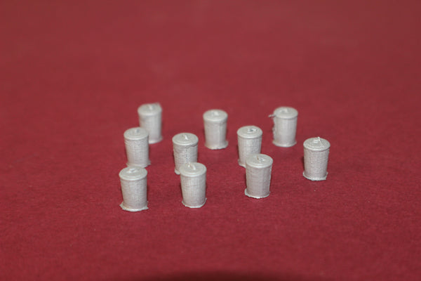 1-87TH HO SCALE 3D PRINTED GARBAGE CANS COVERED 10 PIECES