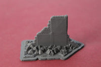 1-72ND SCALE DIORAMA BOMB DAMAGED BUILDINGS #9