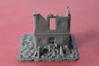 1-87TH SCALE DIORAMA BOMB DAMAGED BUILDINGS #11