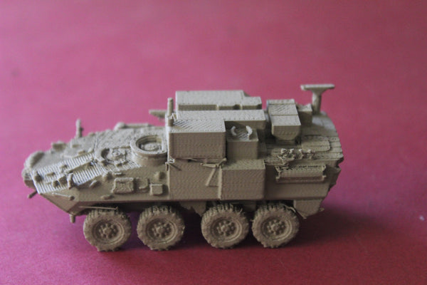 1-72ND SCALE 3D PRINTED GULF WAR CANADIAN LAV II BISON ARMORED PERSONNEL CARRIER COMMAND VEHICLE