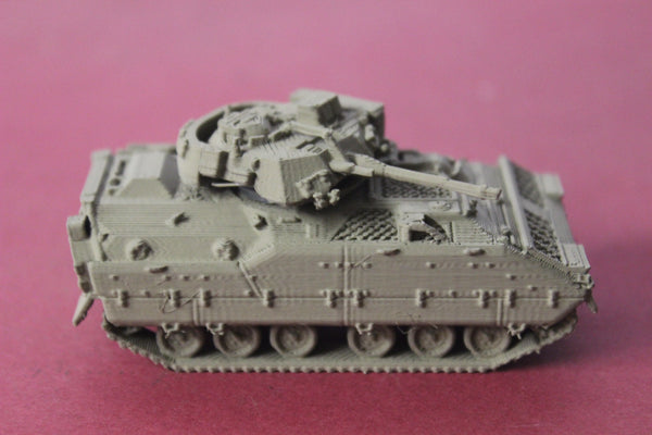 1-72ND SCALE 3D PRINTED IRAQ WAR U.S. ARMY M3 BRADLEY INFANTRY FIGHTING VEHICLE WITH TOW LOWERED, FULL SKIRT