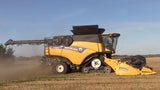 1-72ND SCALE SCENERY 3D PRINTED NEW HOLLAND COMBINE WITH TRACK KIT