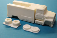 HO SCALE FORD UTILITY TRUCK RESIN KIT